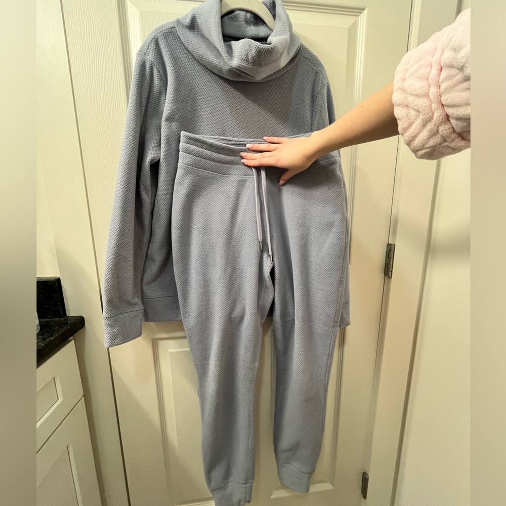 Joe Fresh XS Women's Waffle Knit Light Gray Matching Coord Jogger Set